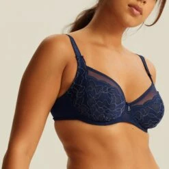 Soutien-gorge Emboîtant Avec Armatures Marine CAPRI -Bestform Lingerie BL14500 021 WEB 11
