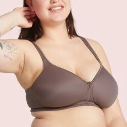 Soutien-gorge Sans Armatures Taupe Moulded Convertible 7 Soutien-gorge Sans Armatures Taupe Moulded Convertible -Bestform Lingerie BL72335 107 WEB 1